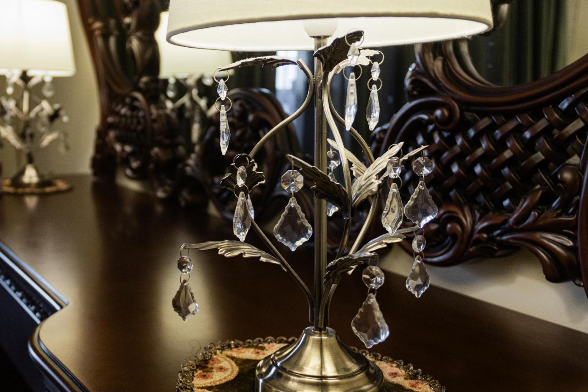 Central Luxury Antique Apartment فارنا المظهر الخارجي الصورة